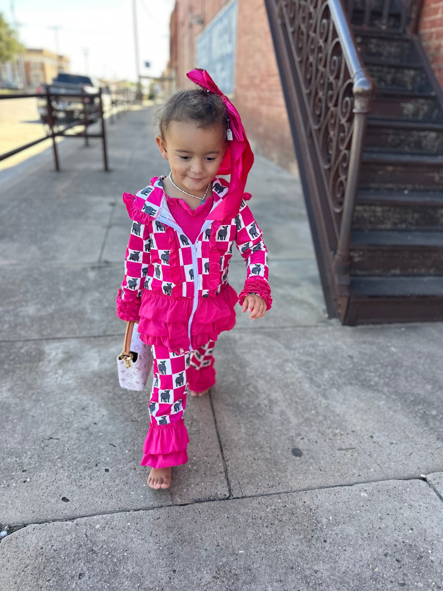 Show Calf Checkered outfit